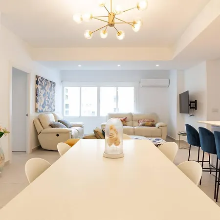 Daire Spacious 3 Bedroom Marbella