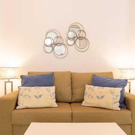 Spacious 3 Bedroom * Marbella